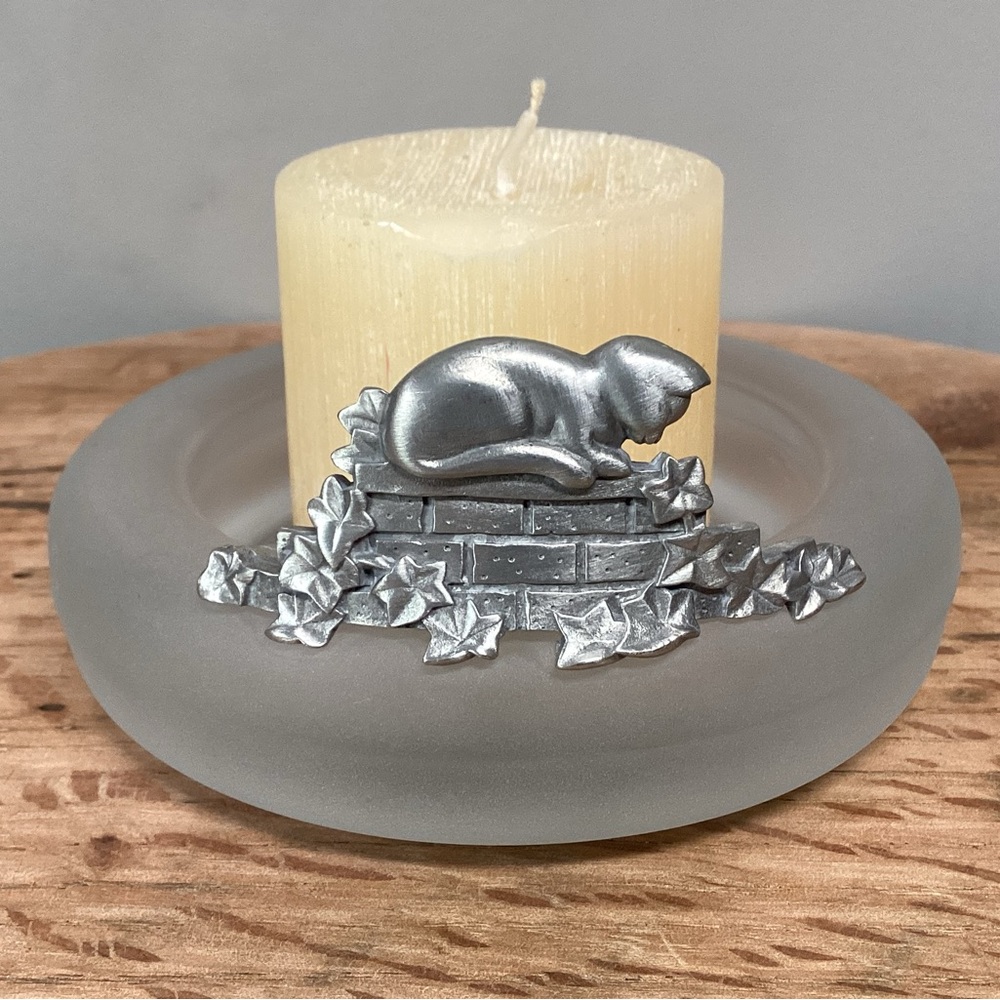 ⚫️ Vintage - Lindsey Clair Designs - Pewter & Frost Glass Cats Candle Holder